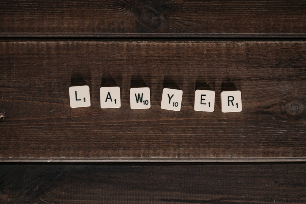 An image of the word lawyer